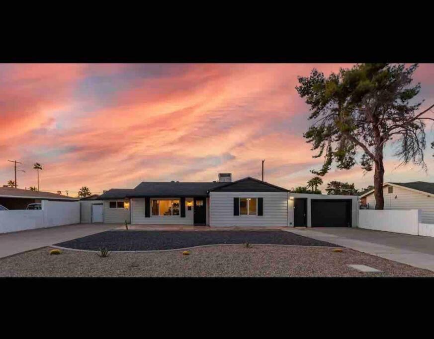 New Tiny Home Uptown Phoenix Exterior photo